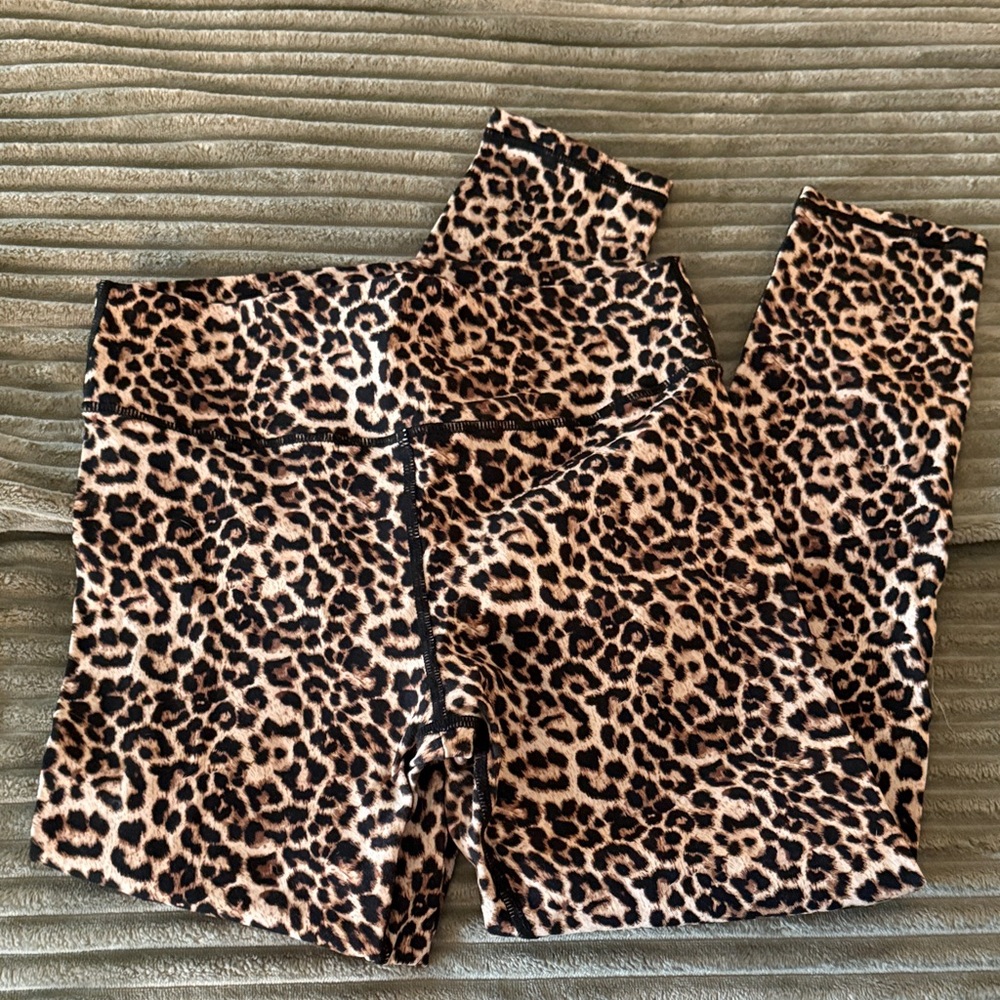 ZYIA Active Leopard Pattern Leggings